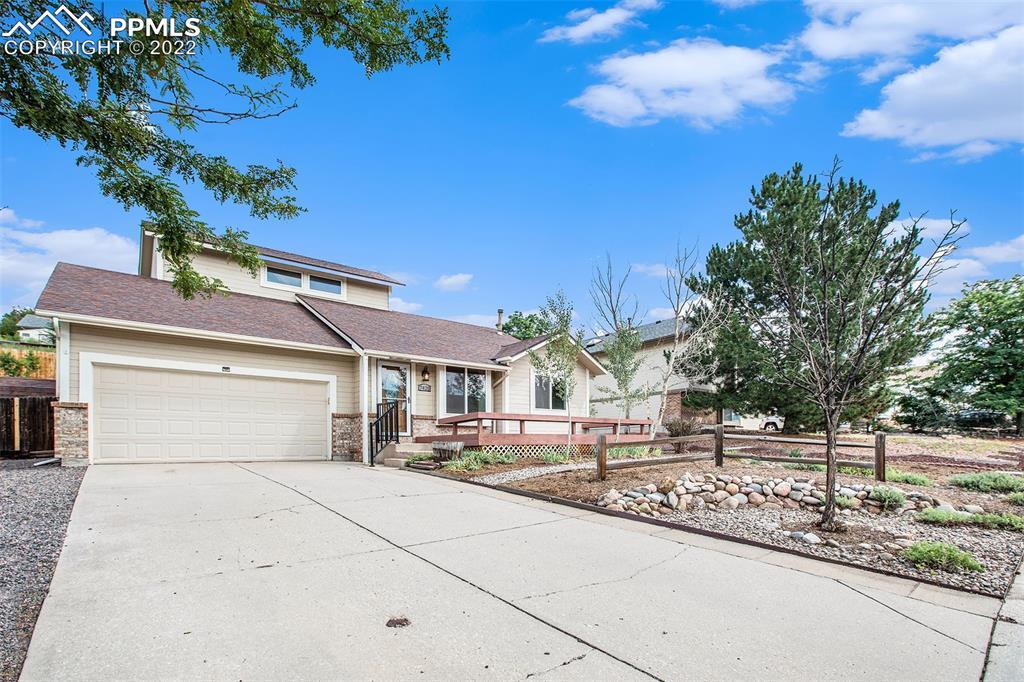 7420 Liberty Bell Dr., Colorado Springs, CO 80920