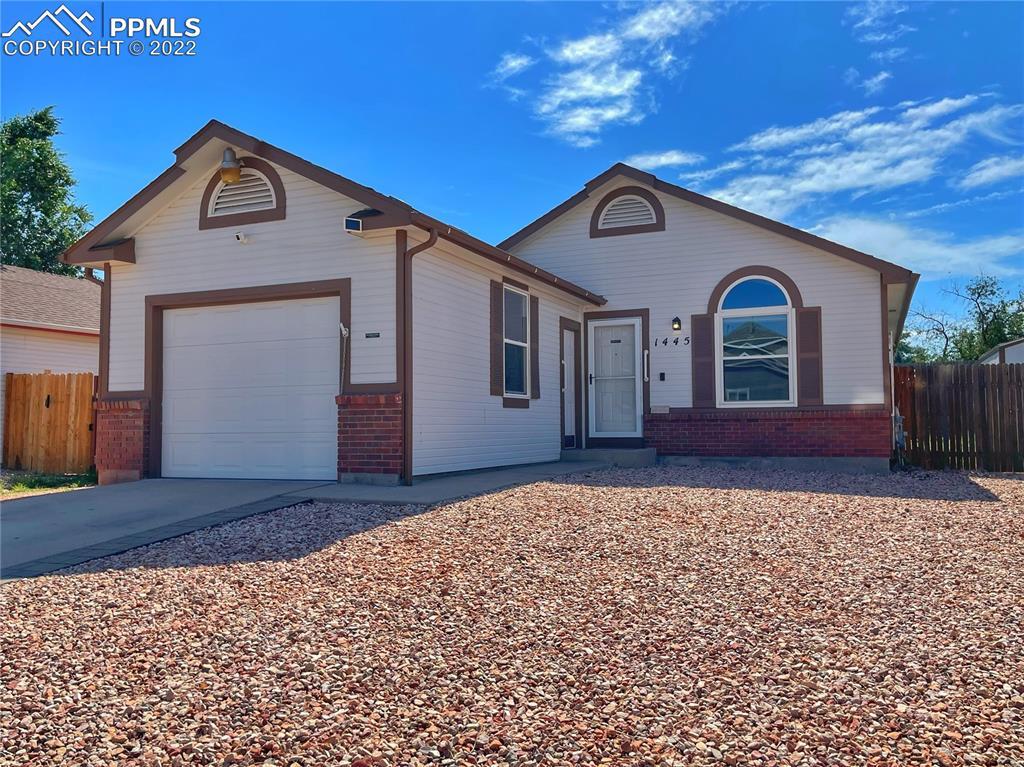 1445 Crippen Ct., Colorado Springs, CO 80916