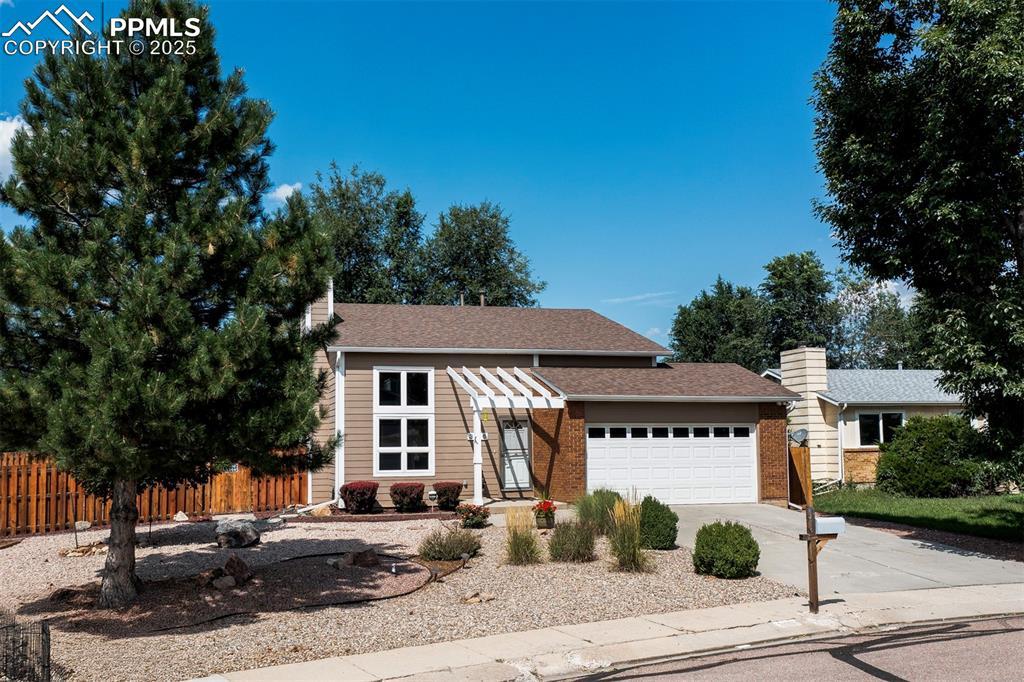 3916 Red Cedar Dr., Colorado Springs, CO 80906
