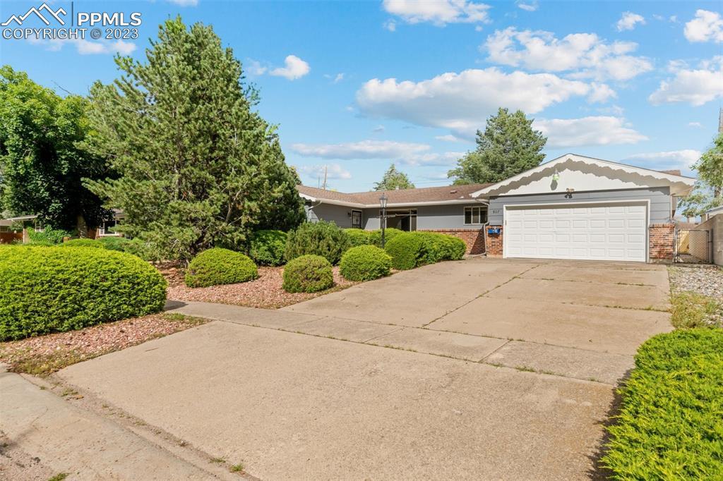 927 Panorama Dr., Colorado Springs, CO 80904