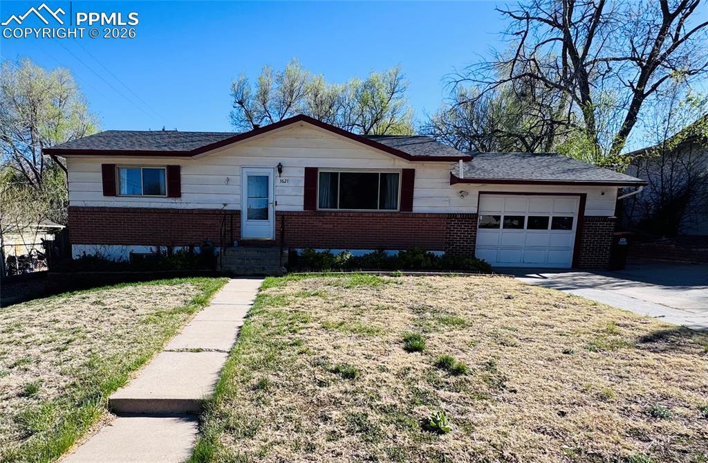 3621 Purdue St., Colorado Springs, CO 80909