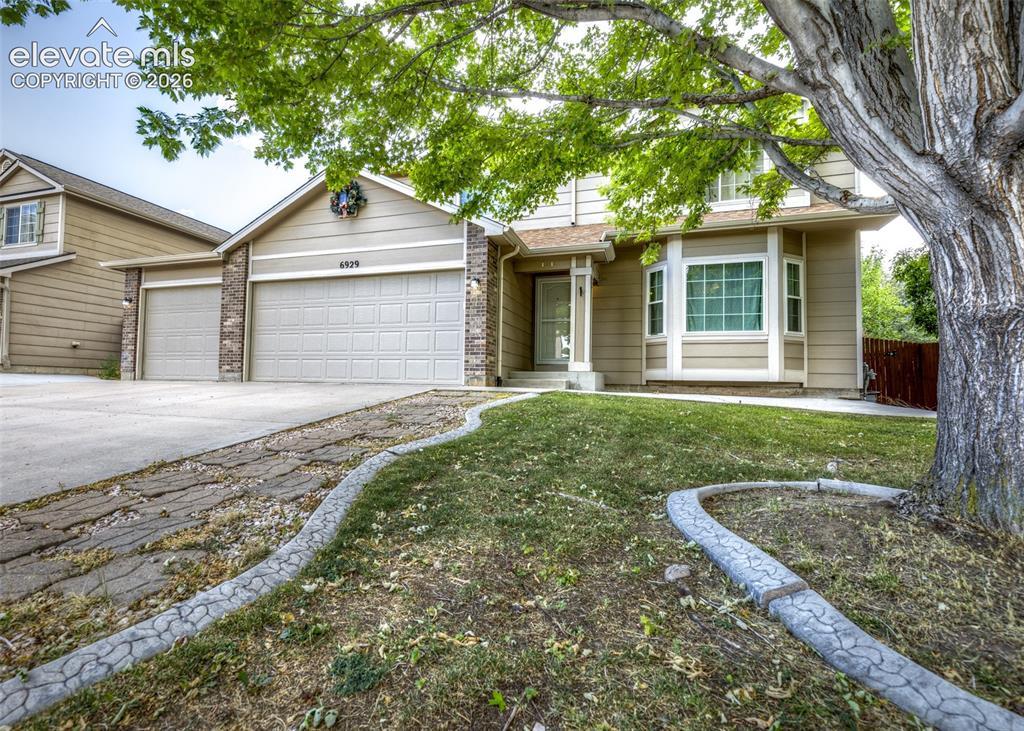 6929 Ketchum Dr., Colorado Springs, CO 80911