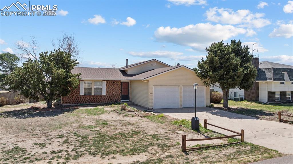 1953 W Flintlock Ter., Colorado Springs, CO 80920