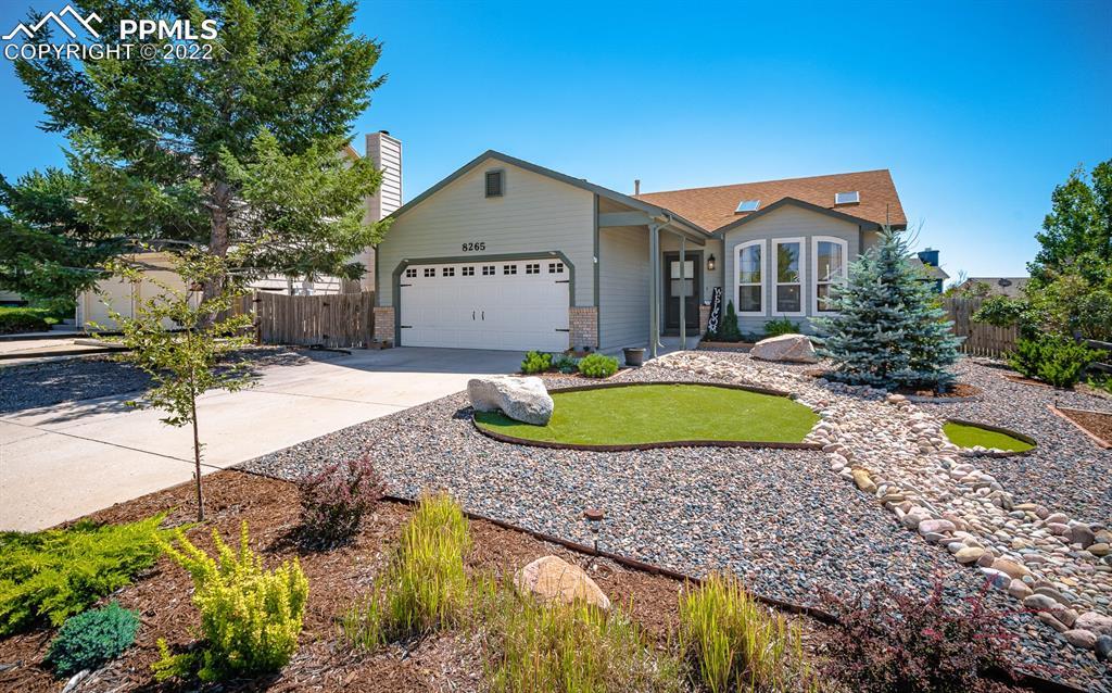 8265 Camfield Cir., Colorado Springs, CO 80920