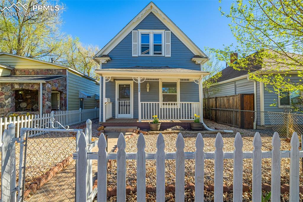 2008 W Cucharras St., Colorado Springs, CO 80904