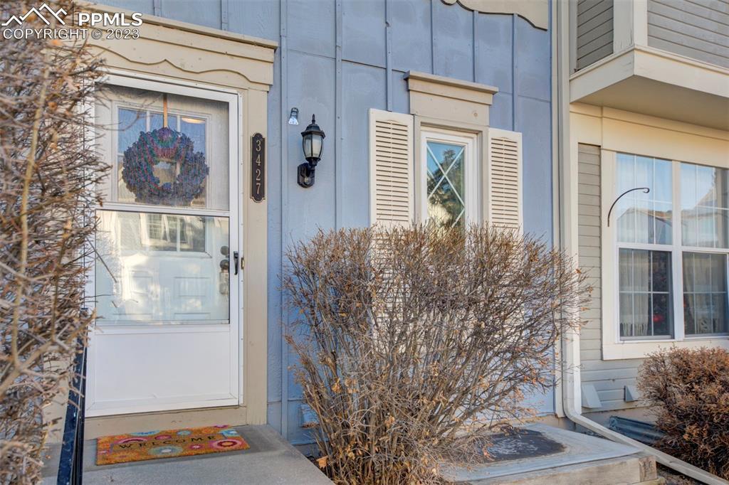 3427 Queen Anne Way, Colorado Springs, CO 80917