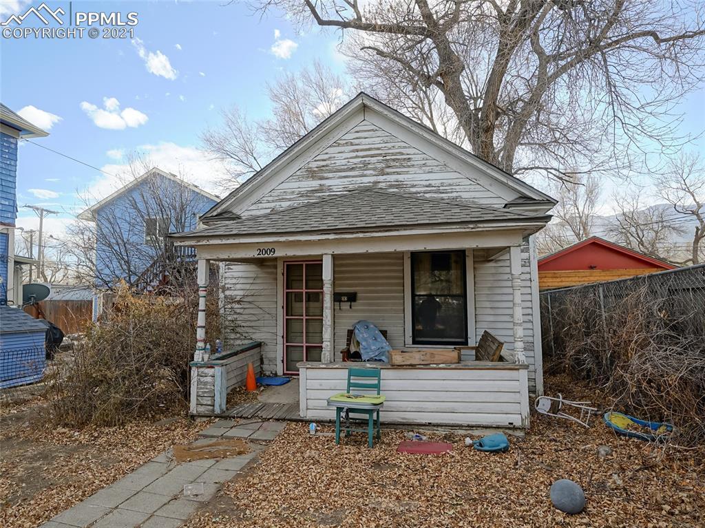 2009 W Colorado Ave., Colorado Springs, CO 80904