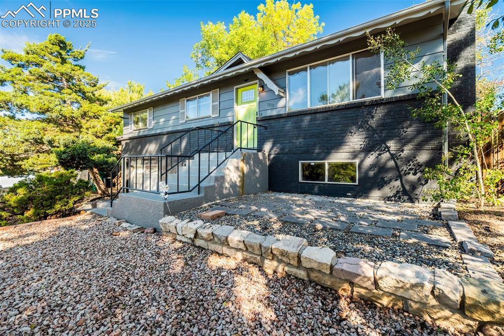 1212 Westmoreland Rd., Colorado Springs, CO 80907