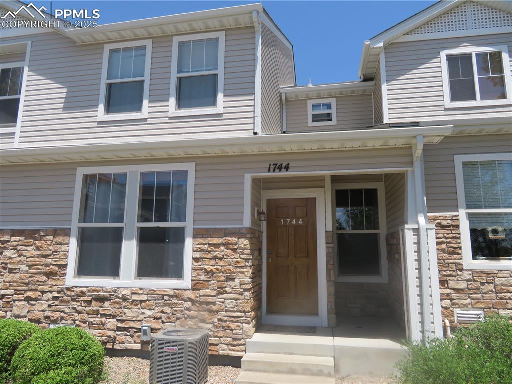 1744 Reilly Grove, Colorado Springs, CO 80951