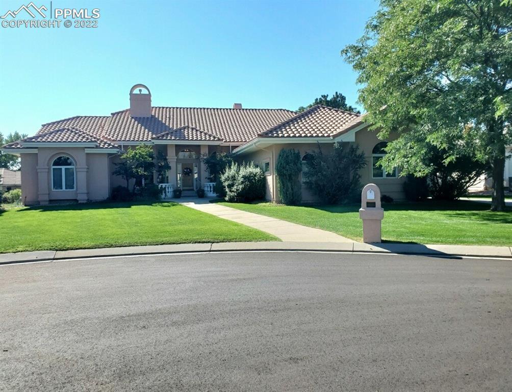 3825 Edgecliff Ct., Colorado Springs, CO 80904