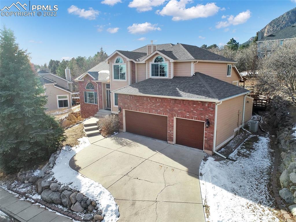 135 Ravenglass Way, Colorado Springs, CO 80906