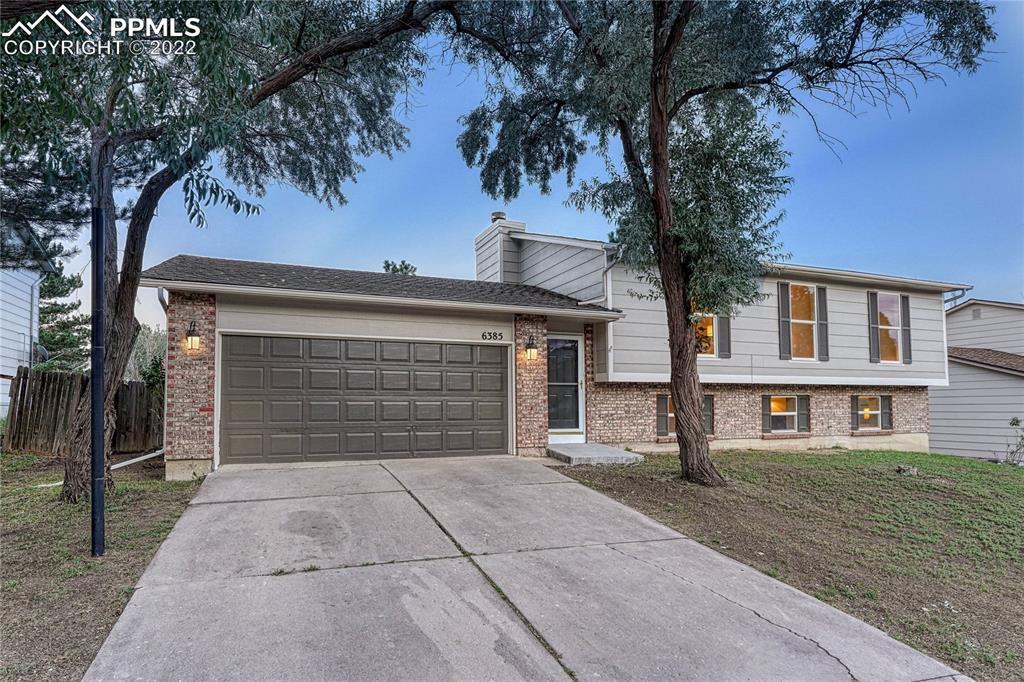 6385 Cripple Creek Ln., Colorado Springs, CO 80919