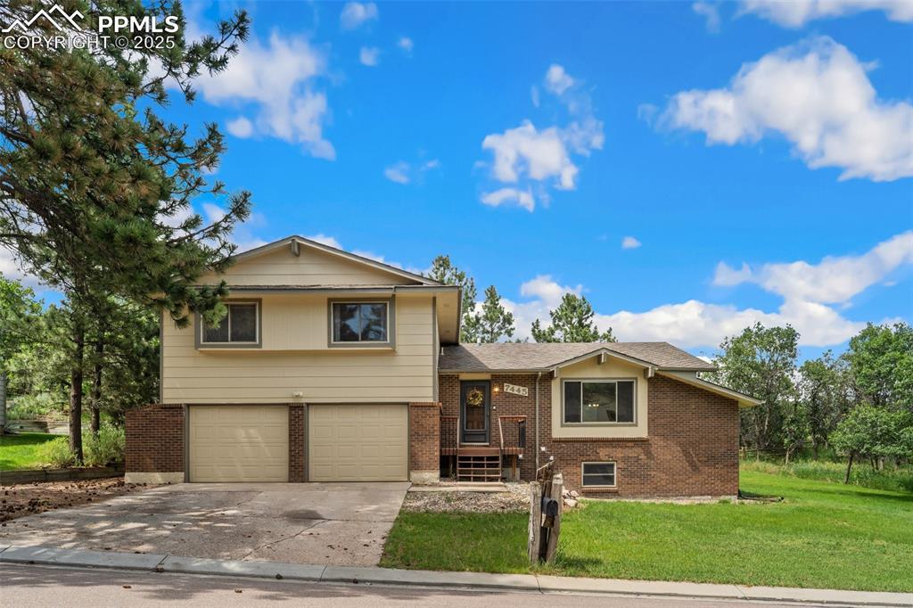 7445 Delmonico Dr., Colorado Springs, CO 80919