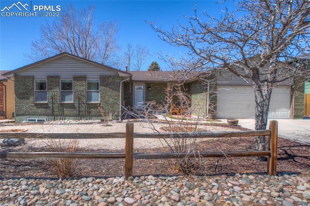 2930 Maroon Bells Ave., Colorado Springs, CO 80918