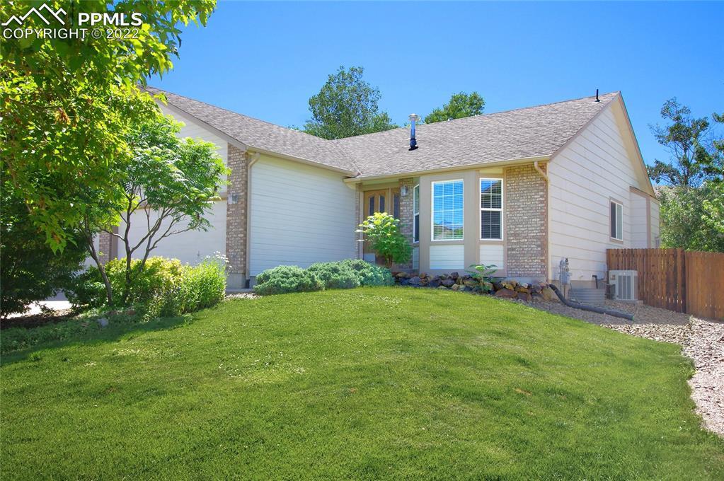 7081 Grand Prairie Dr., Colorado Springs, CO 80923