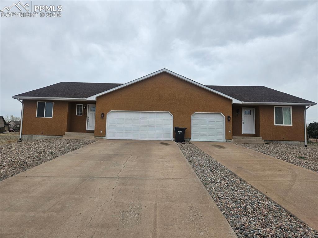 323-325 W Magpie Ln., Pueblo West, CO 81007