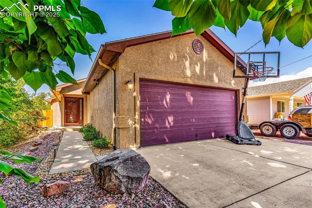 221 Del Rey Ave., Canon City, CO 81212
