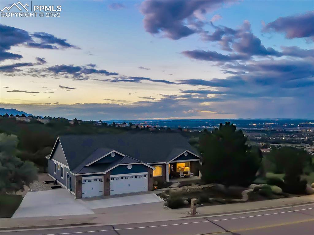 4920 Broadmoor Bluffs Dr., Colorado Springs, CO 80906