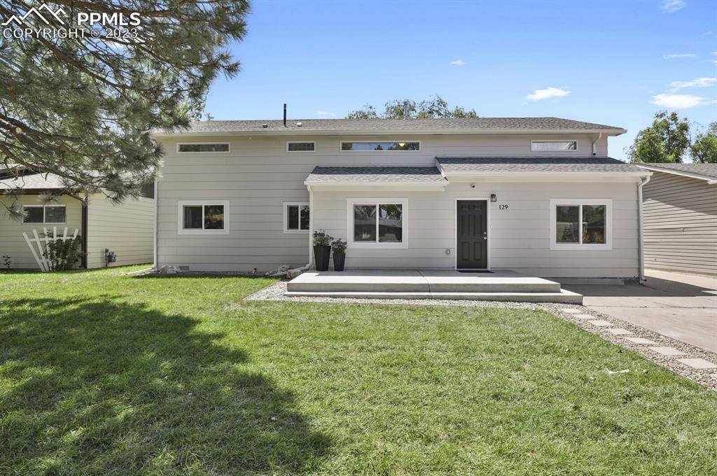 129 Esther Dr., Colorado Springs, CO 80911