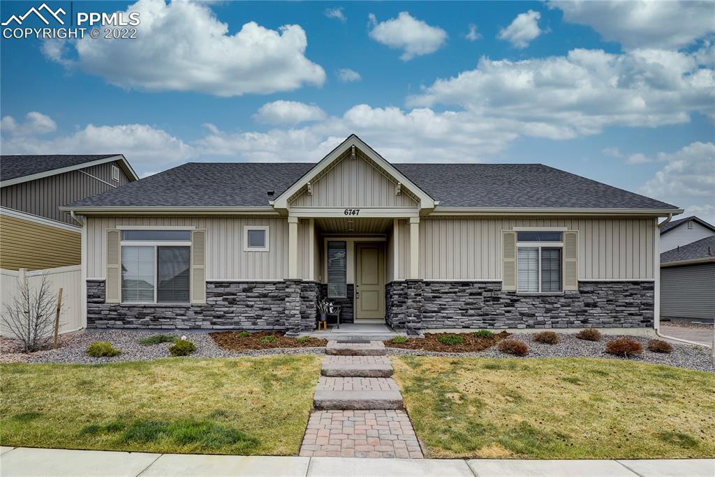 6747 Windbrook Ct., Colorado Springs, CO 80927