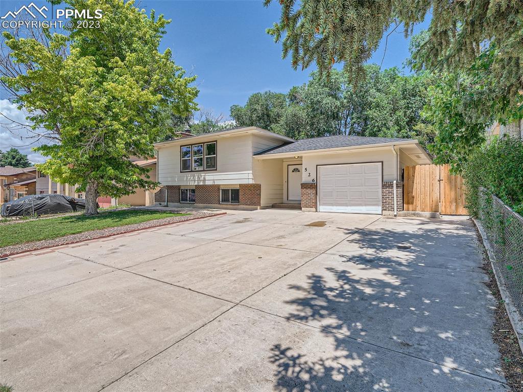 526 Griffith Way, Colorado Springs, CO 80911
