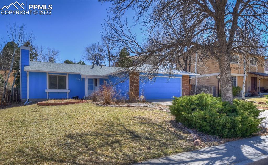 3295 E Oak Creek Dr., Colorado Springs, CO 80906