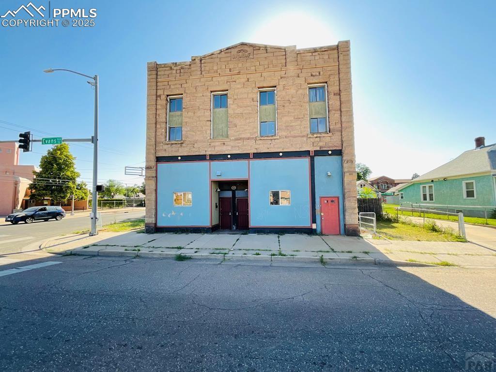 1143 E Evans Ave., Pueblo, CO 81004