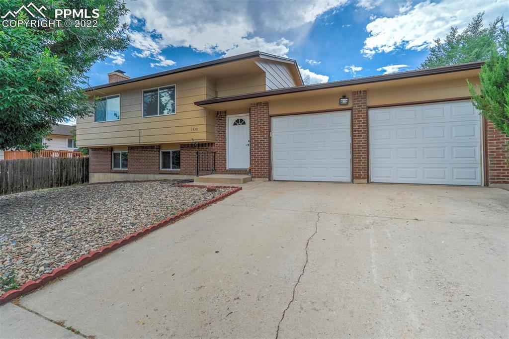 1530 Yakima Dr., Colorado Springs, CO 80915
