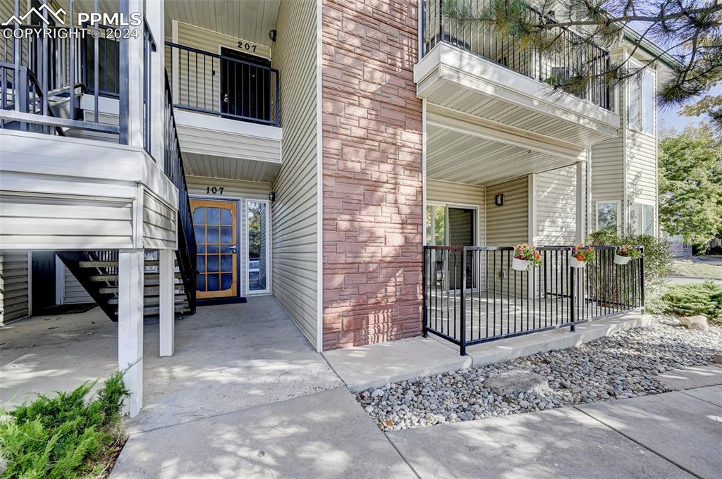 2094 Legacy Ridge View #107, Colorado Springs, CO 80910