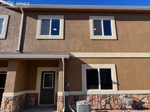1873 Sandtoft Heights, Colorado Springs, CO 80951