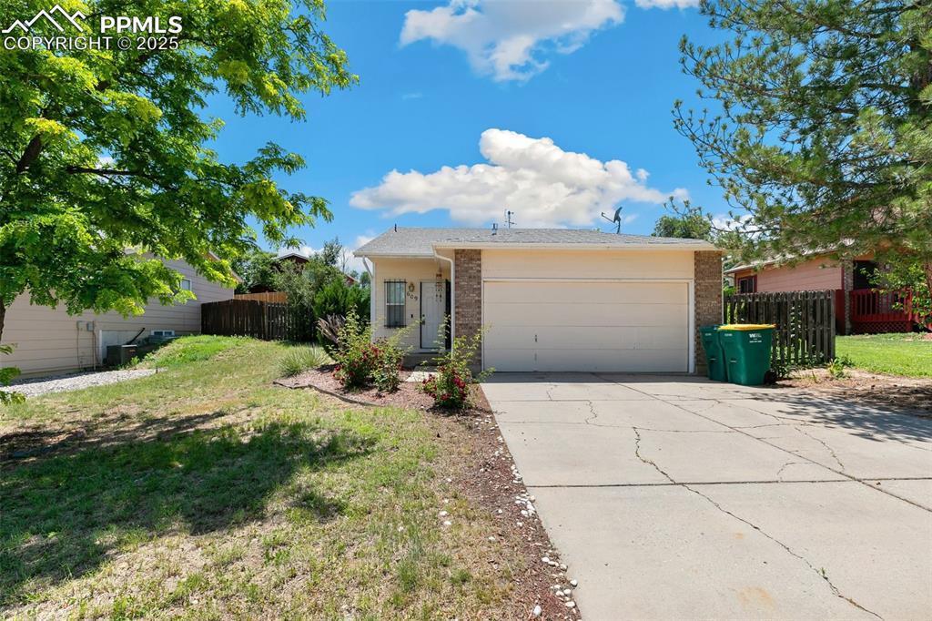 609 Wheat Field Rd., Fountain, CO 80817