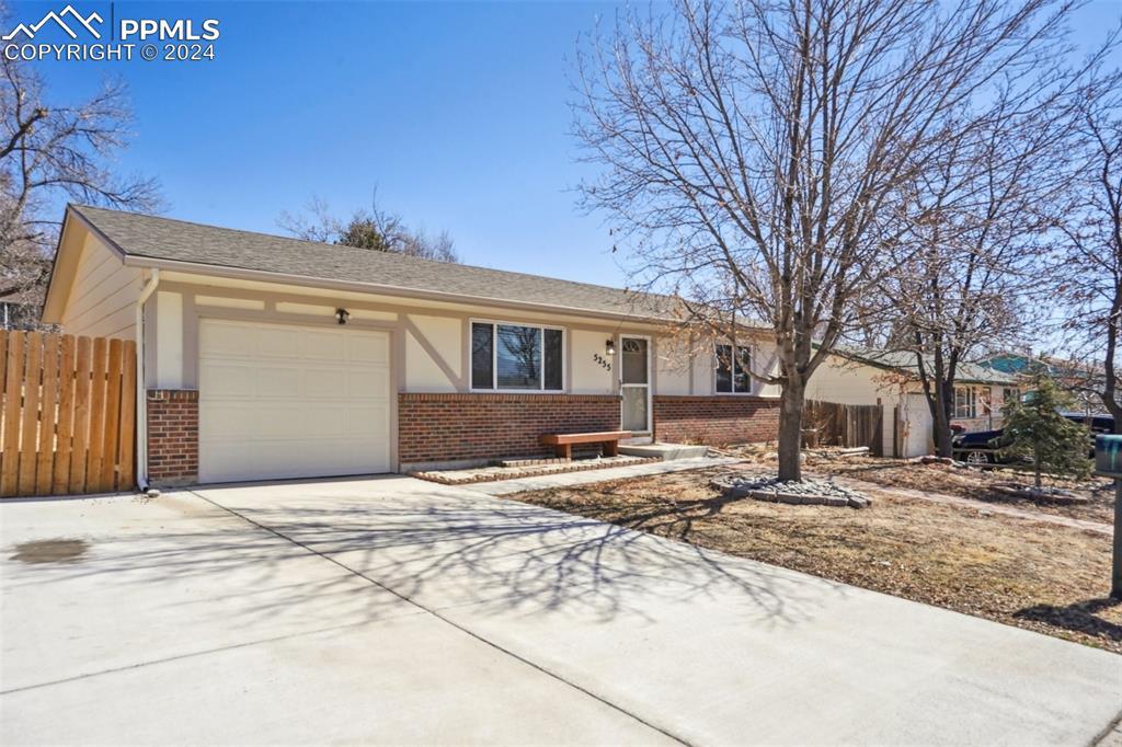 5255 Villa Cir., Colorado Springs, CO 80918