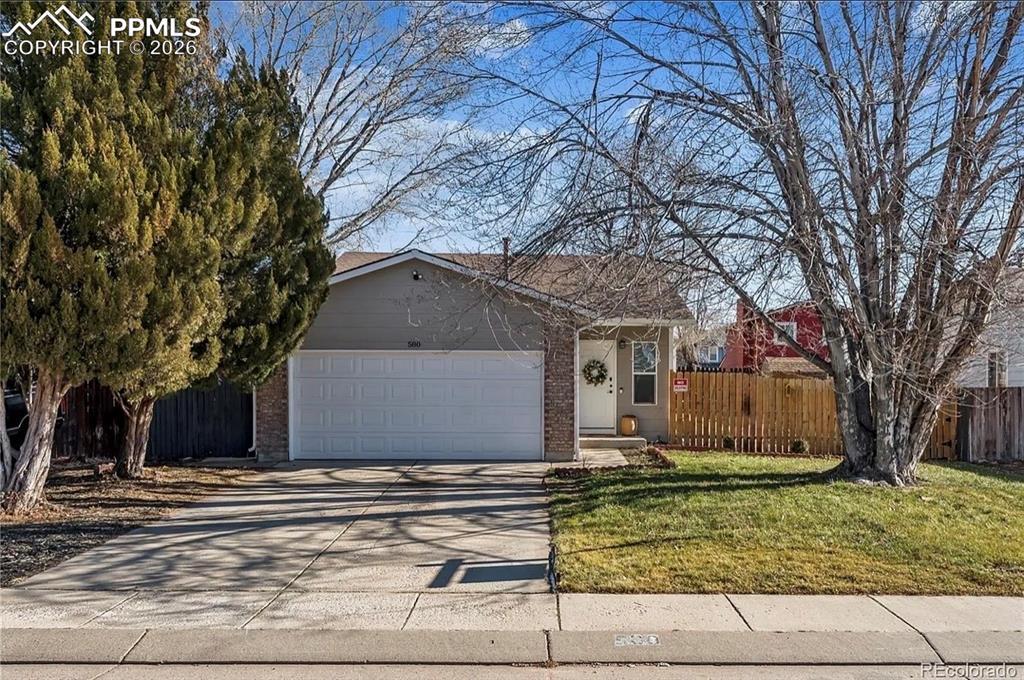 580 Upton Dr., Colorado Springs, CO 80911