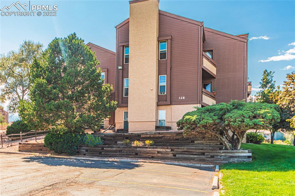 128 W Rockrimmon Blvd. #104, Colorado Springs, CO 80919