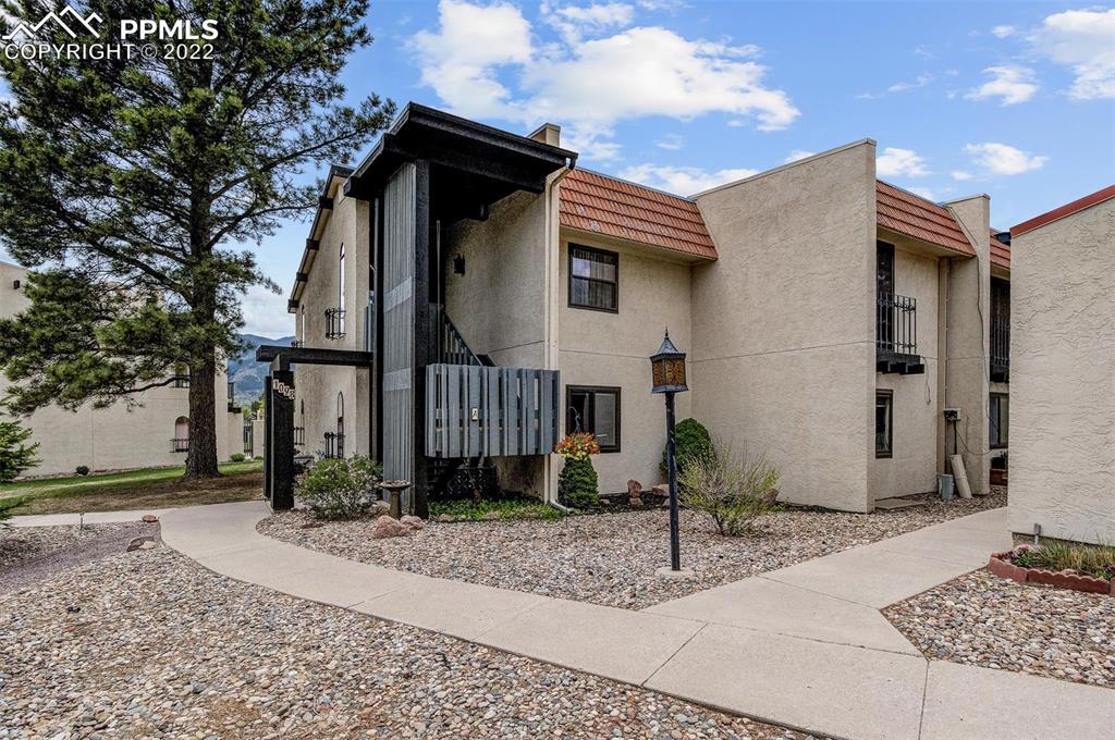 1098 Fontmore Rd. #C, Colorado Springs, CO 80904