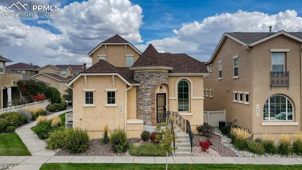 5609 Blue Moon Dr., Colorado Springs, CO 80924