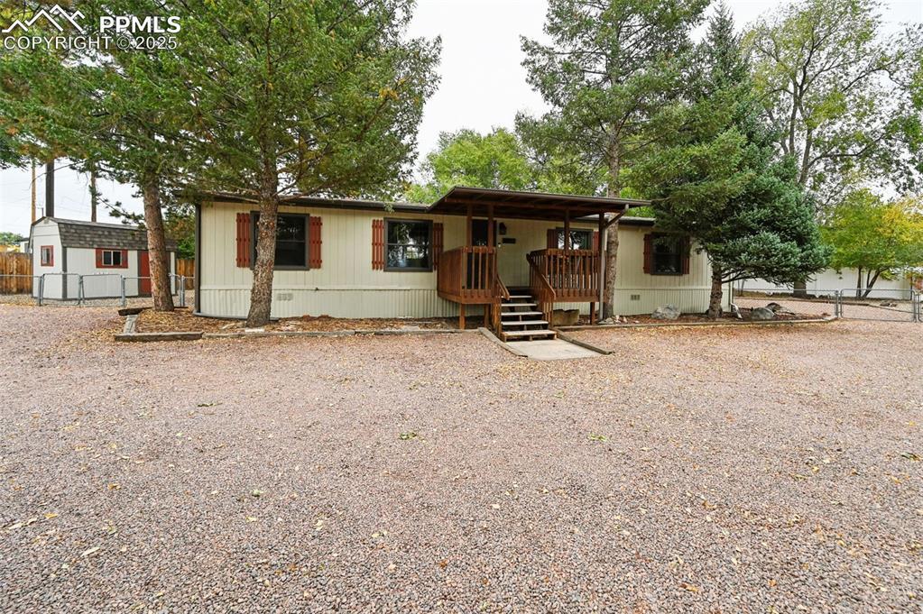 30 Shangra La Dr., Colorado Springs, CO 80907