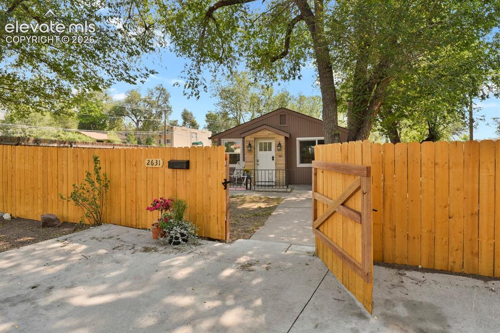 2631 E Yampa St., Colorado Springs, CO 80909
