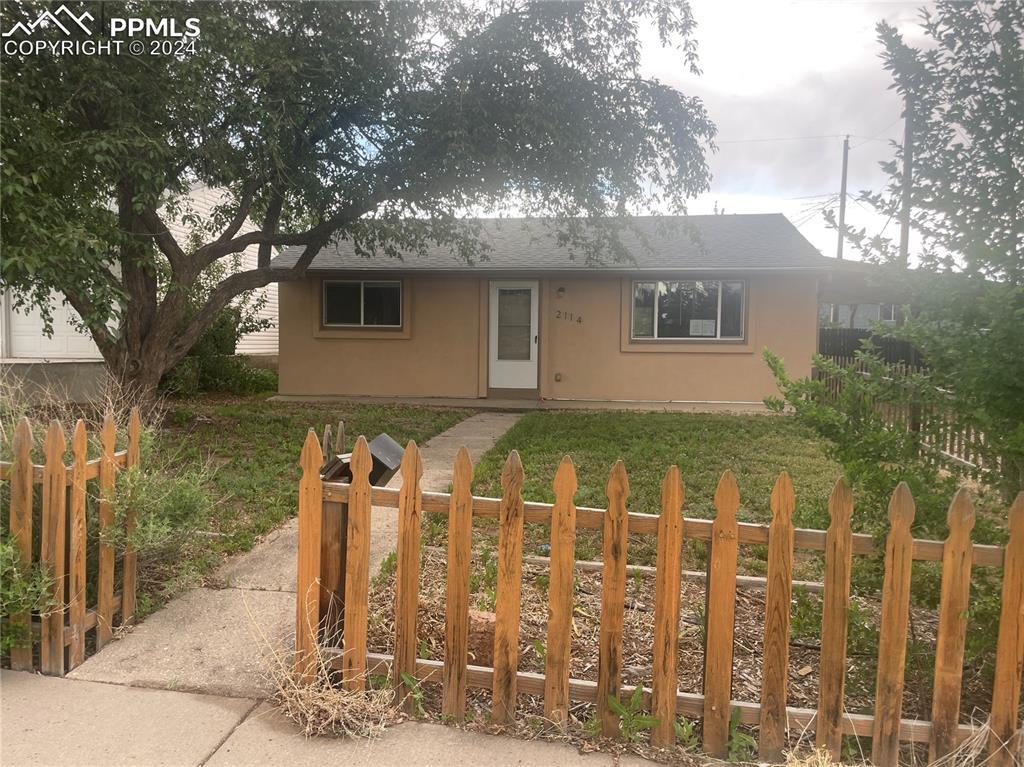 2114 Ontario Dr., Colorado Springs, CO 80910