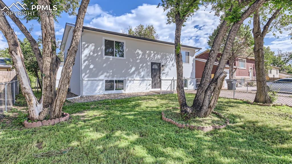3490 Charwood Ln., Colorado Springs, CO 80910