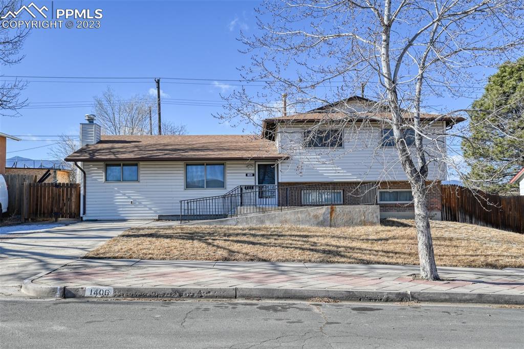 1406 Rainier Dr., Colorado Springs, CO 80910