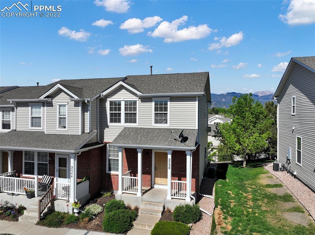 2038 Creekridge Point, Colorado Springs, CO 80910
