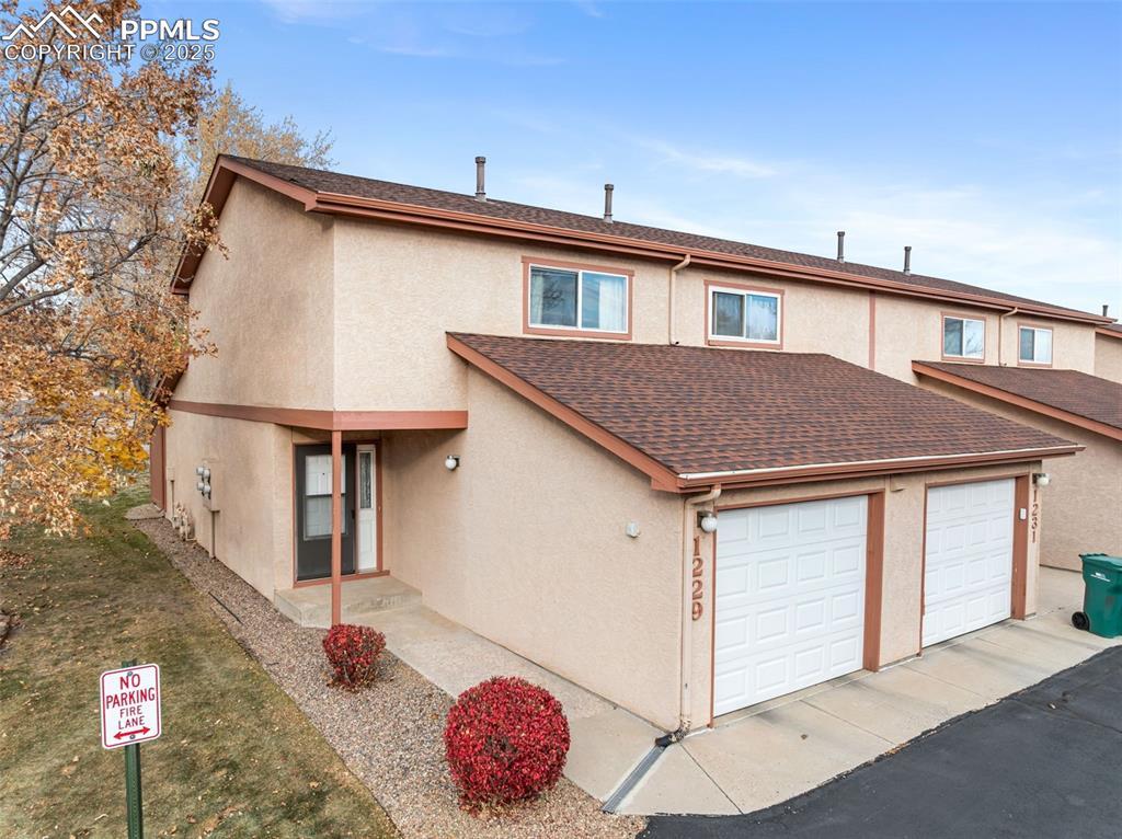 1229 Holland Park Blvd., Colorado Springs, CO 80907