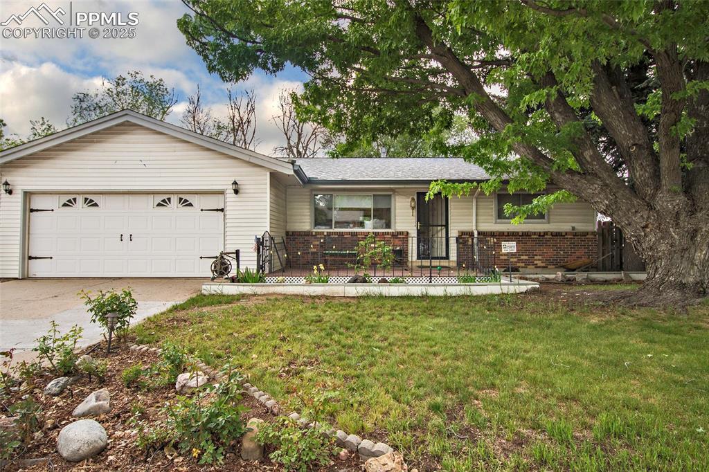 919 Magnolia St., Colorado Springs, CO 80907
