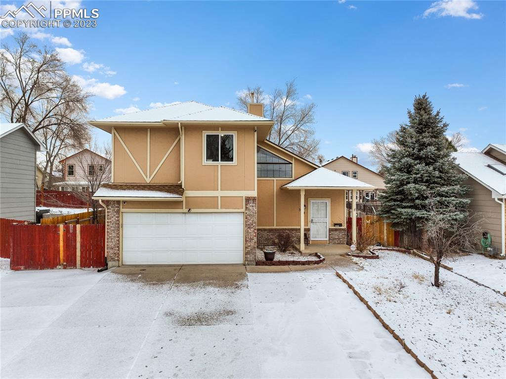 540 Dix Cir., Colorado Springs, CO 80911