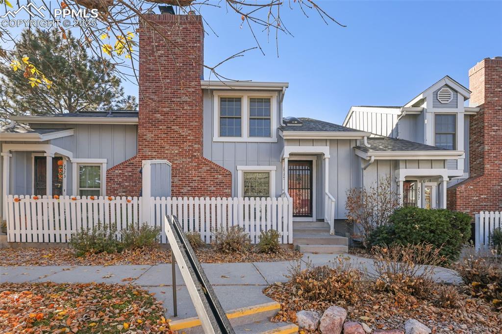 2575 Hatch Cir., Colorado Springs, CO 80918