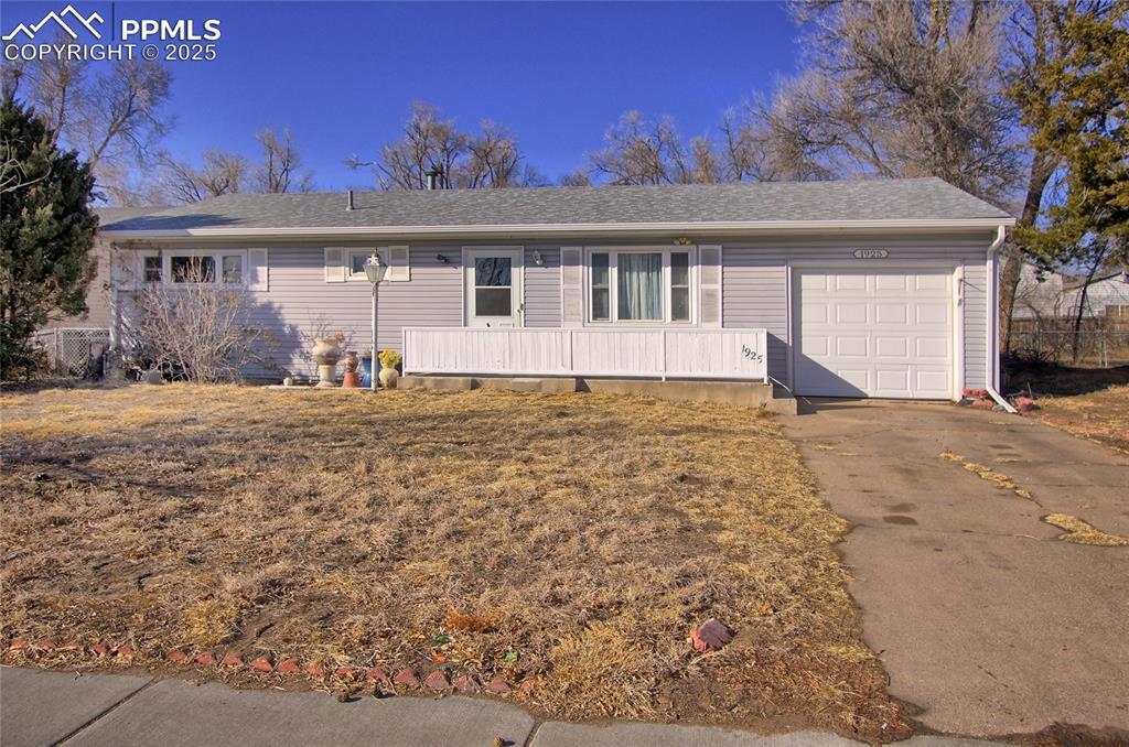 1925 Hallam Ave., Colorado Springs, CO 80911