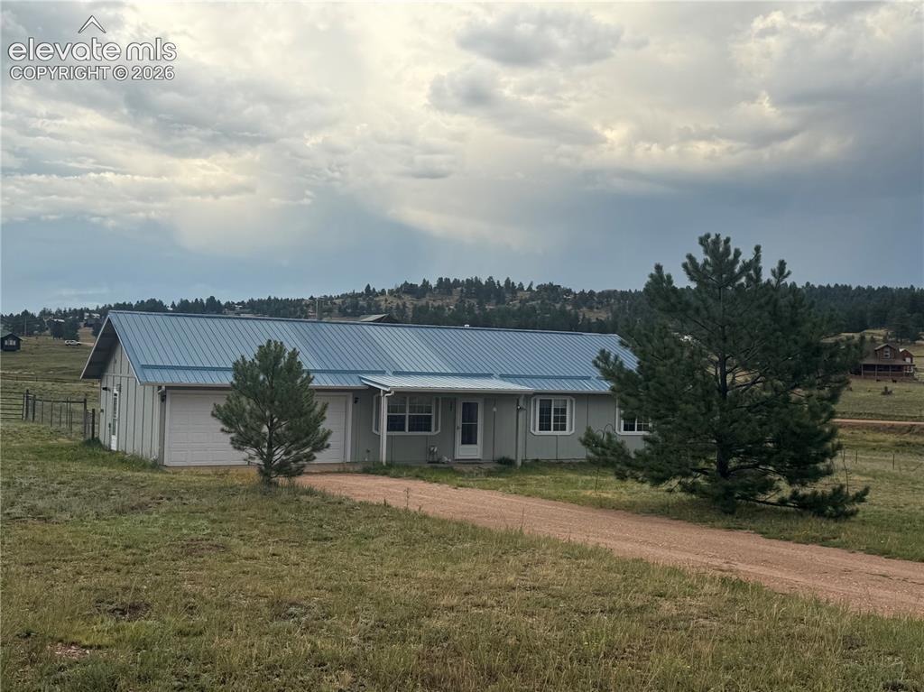 17 Garfield Cir., Florissant, CO 80816