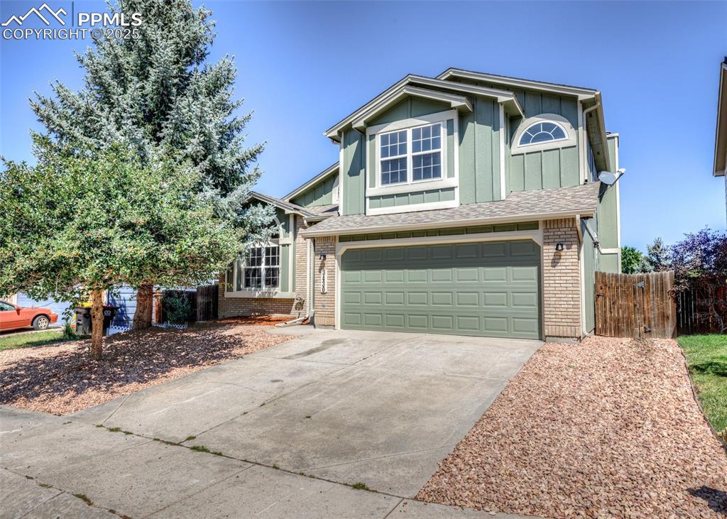 3430 Honeyburyl Dr., Colorado Springs, CO 80918