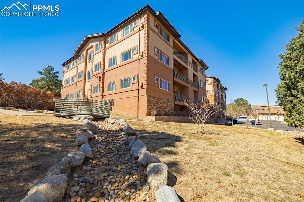 3755 Hartsock Ln. #208, Colorado Springs, CO 80917